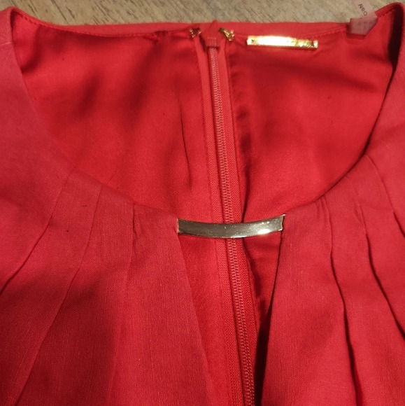 Elie Tahari Lucetta V neck red dress - Picture 12 of 12